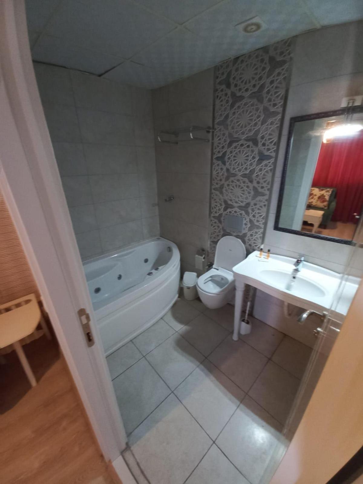 Siesta Apart Otel Izmir Eksteriør billede